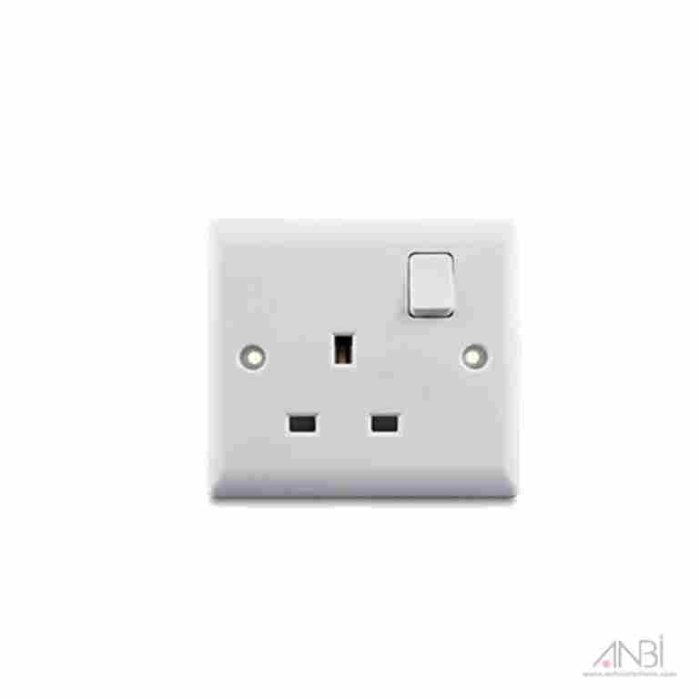 13AMP Switch With Socket Single